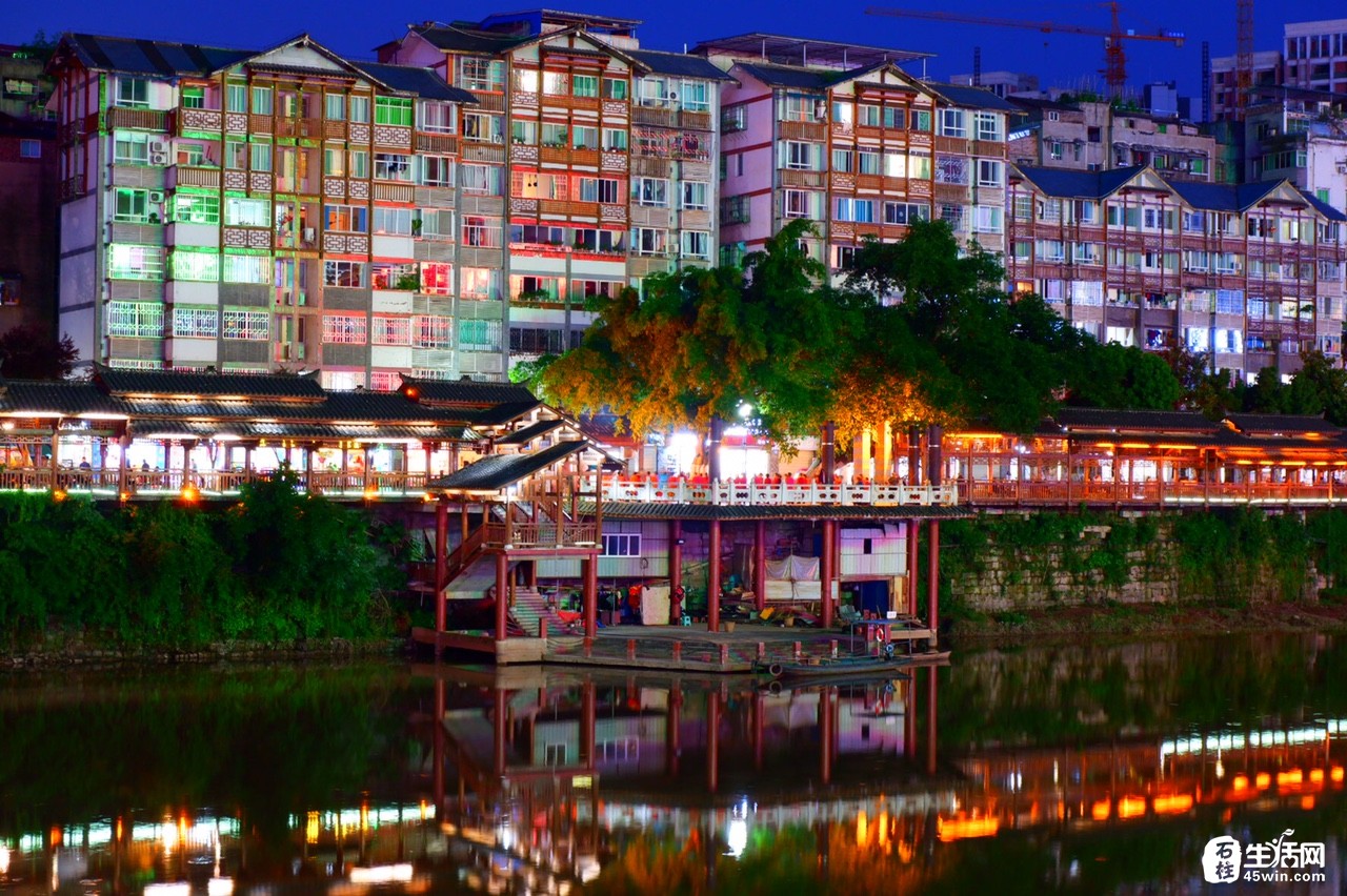 【美景分享】之吊桥夜景今日石柱石柱生活网-美好石柱·生活服务