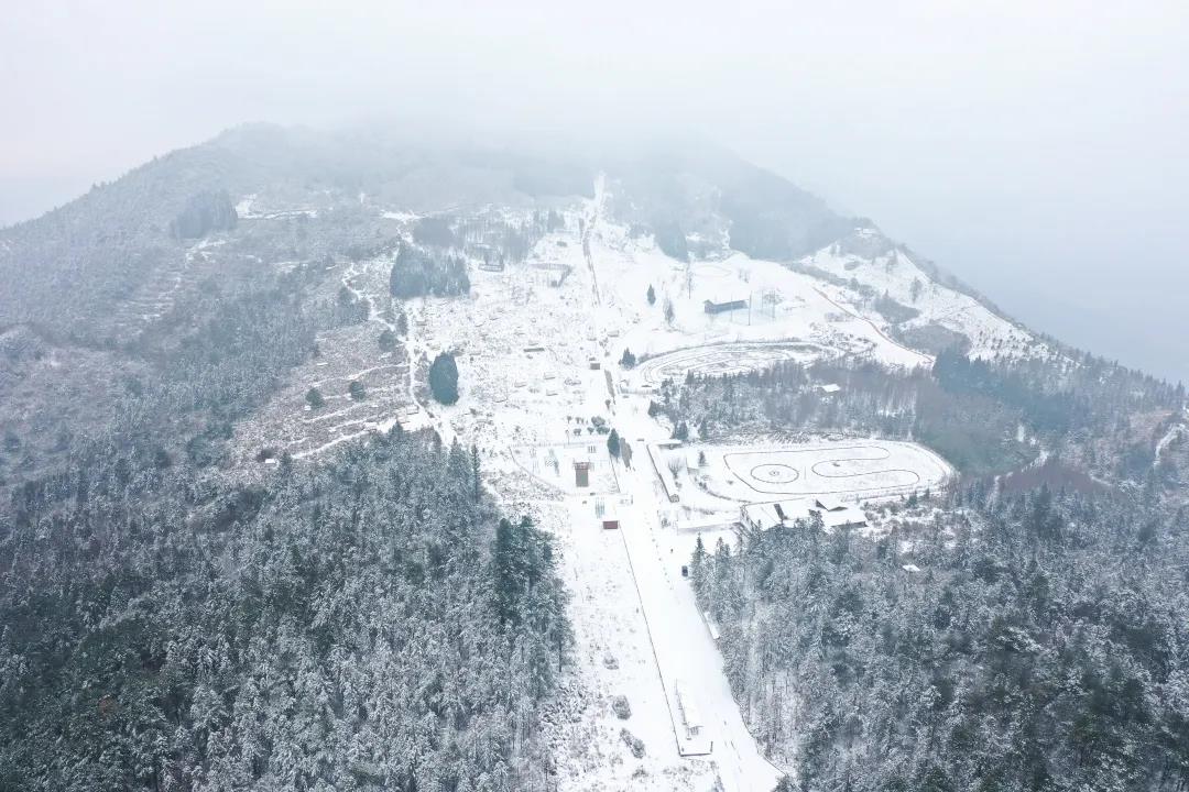 【视频 多图】石柱大风堡,千野草场绝美雪景大片上线!